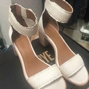 Frye Bianca Woven Back Zip sandal